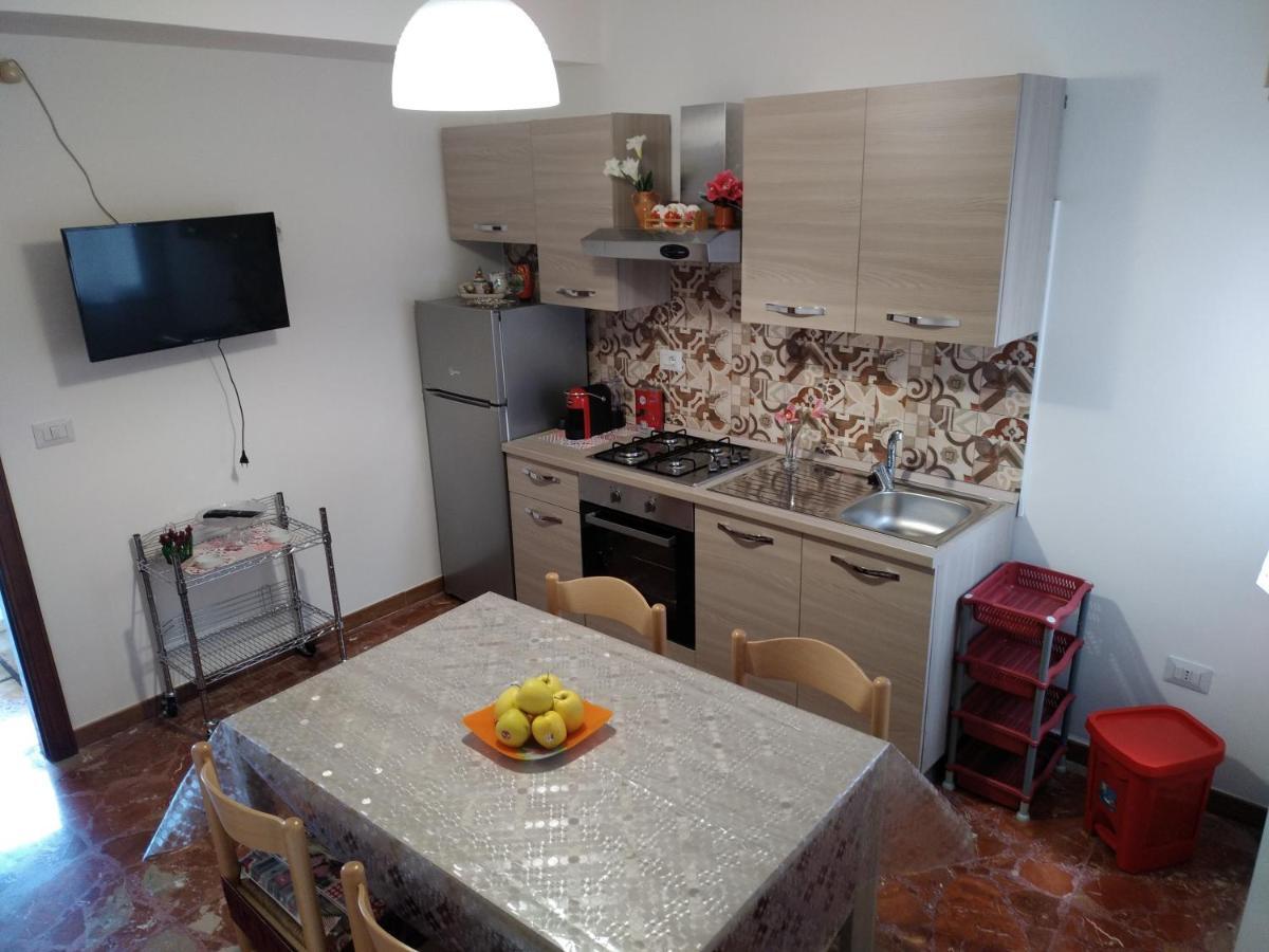 Apartamento Casa Donna Franca Castiglione De Sicilia Exterior foto